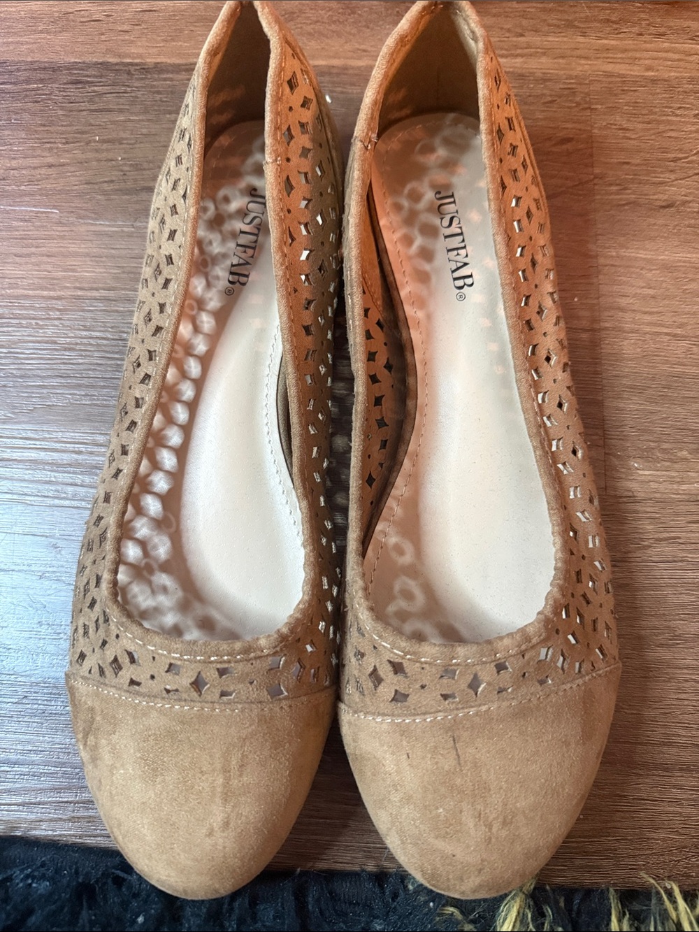 JUSTFAB Women's Tan Suede Perforated Ballet Flats size 9 EUR 40